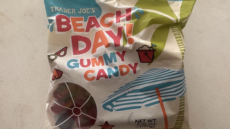 trader joe's beach day gummies