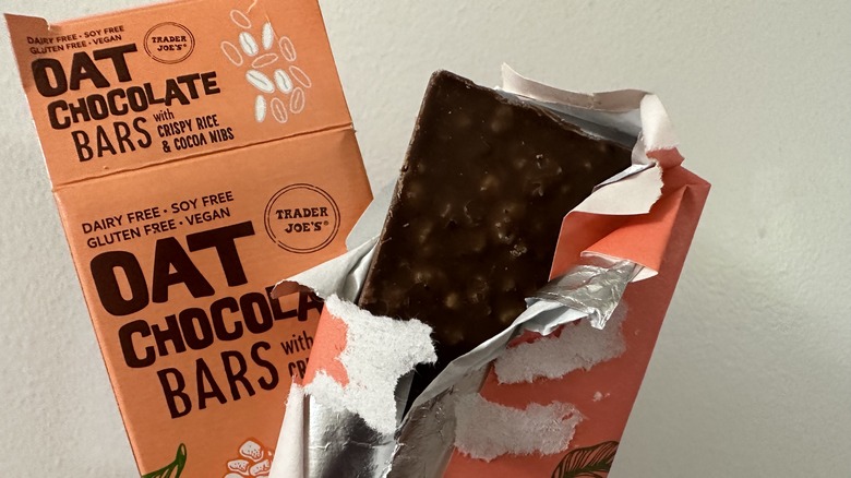 trader joe's oat chocolate bars 