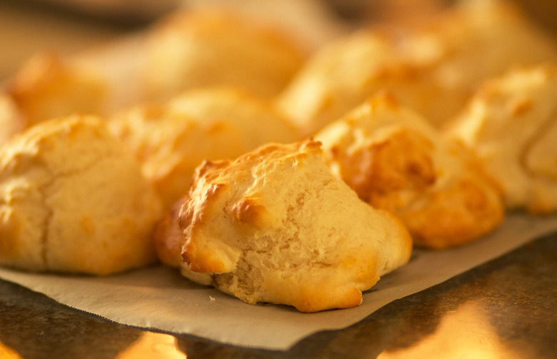 Biscuits with Melted Chocolate Lick