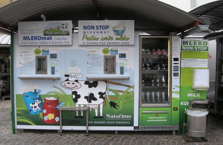 28 incredible foods you can buy from vending machines