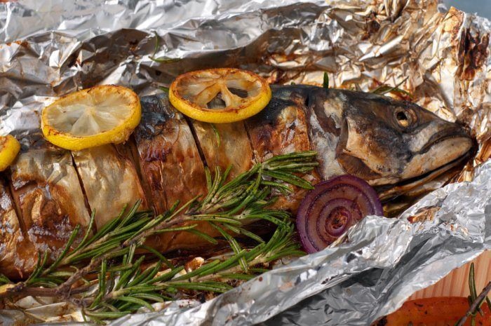 Grilled Whole Mackerel With Lemon, Oregano, and Olives