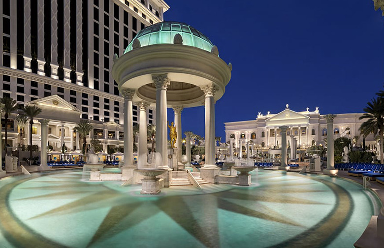 Temple Pool at Caesars Palace (Las Vegas, Nev.)