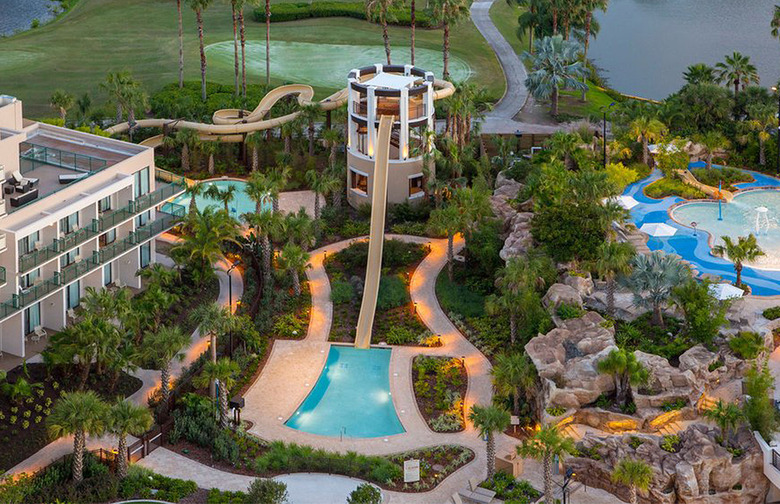 Falls Pool Oasis at Orlando World Center Marriott (Orlando, Fla.)