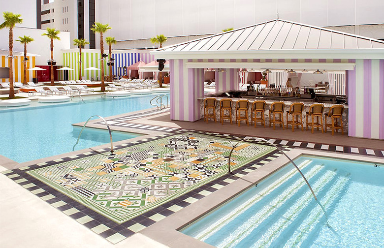 Foxtail Pool at SLS Las Vegas (Las Vegas, Nev.)