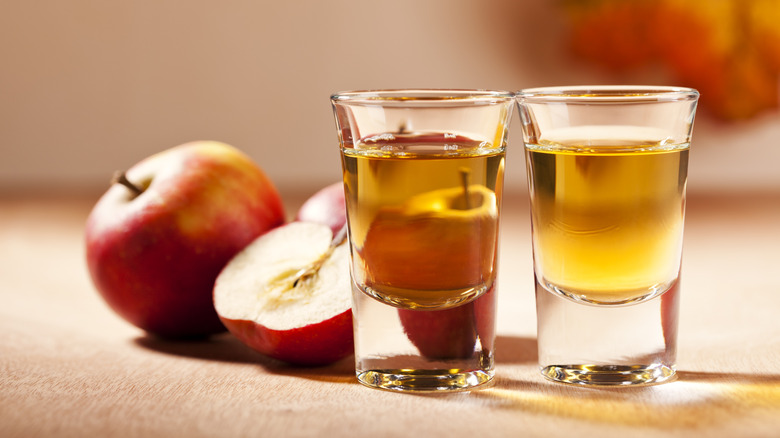 shots with apples