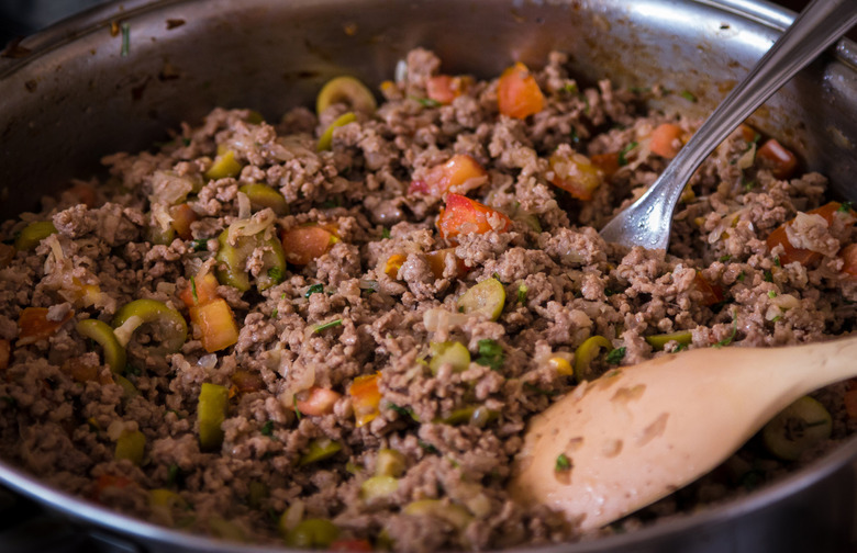 Ground Beef With Onions and Peppers	