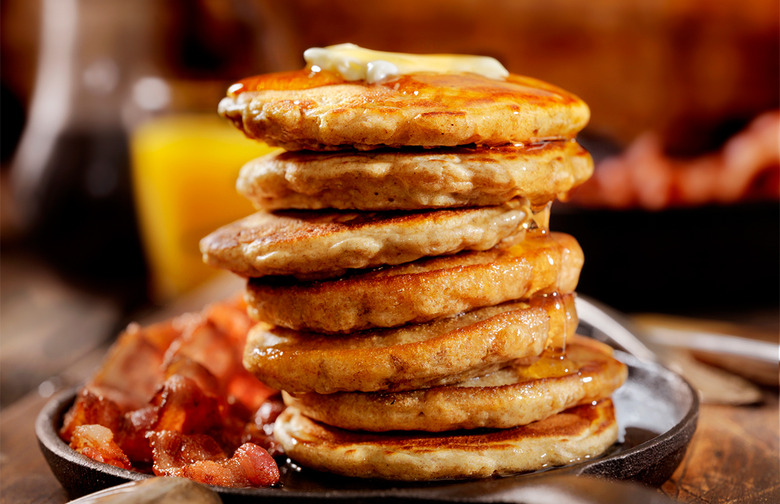 Hoecakes (fried cornbread)