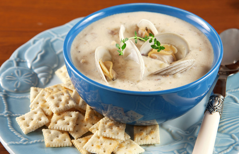 Massachusetts: New England Clam Chowder