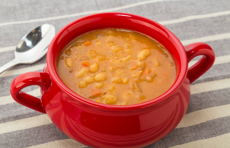 Nebraska: Great Northern Bean Soup