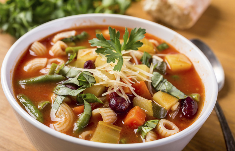 New York: Minestrone Soup