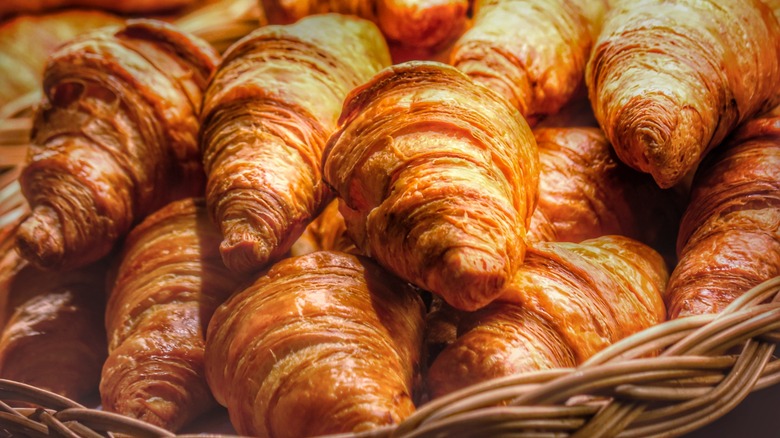 basket of croissants