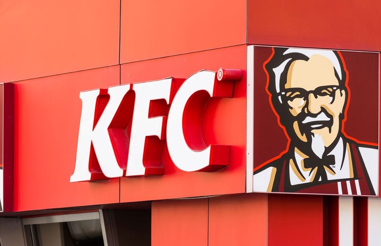 KFC: Colonel Sanders Goes Rappelling 