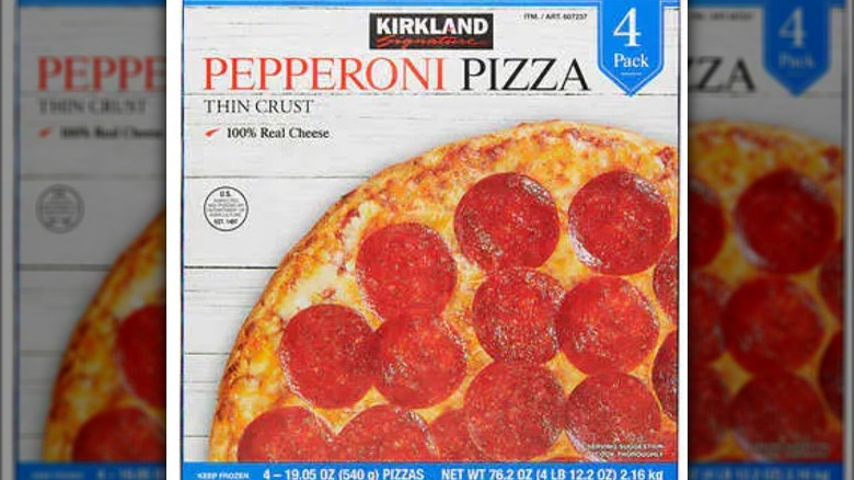 https://www.thedailymeal.com/img/gallery/the-9-best-kirkland-brand-frozen-meals-you-should-know-about/kirkland-signature-pepperoni-pizza-1684875108.jpg