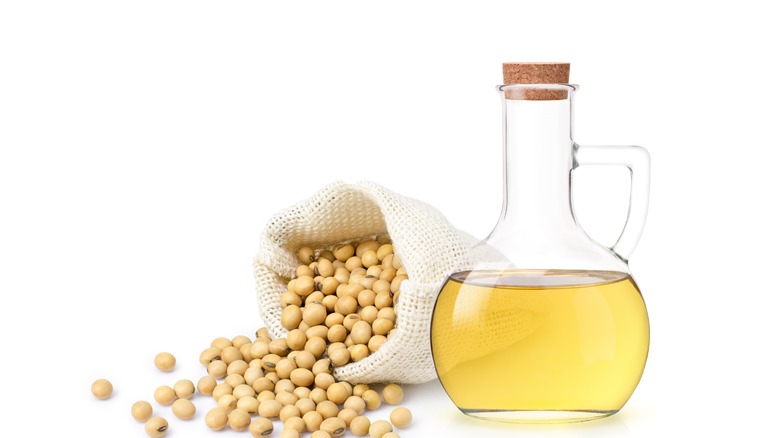 soybean oil with uncooked soy beans