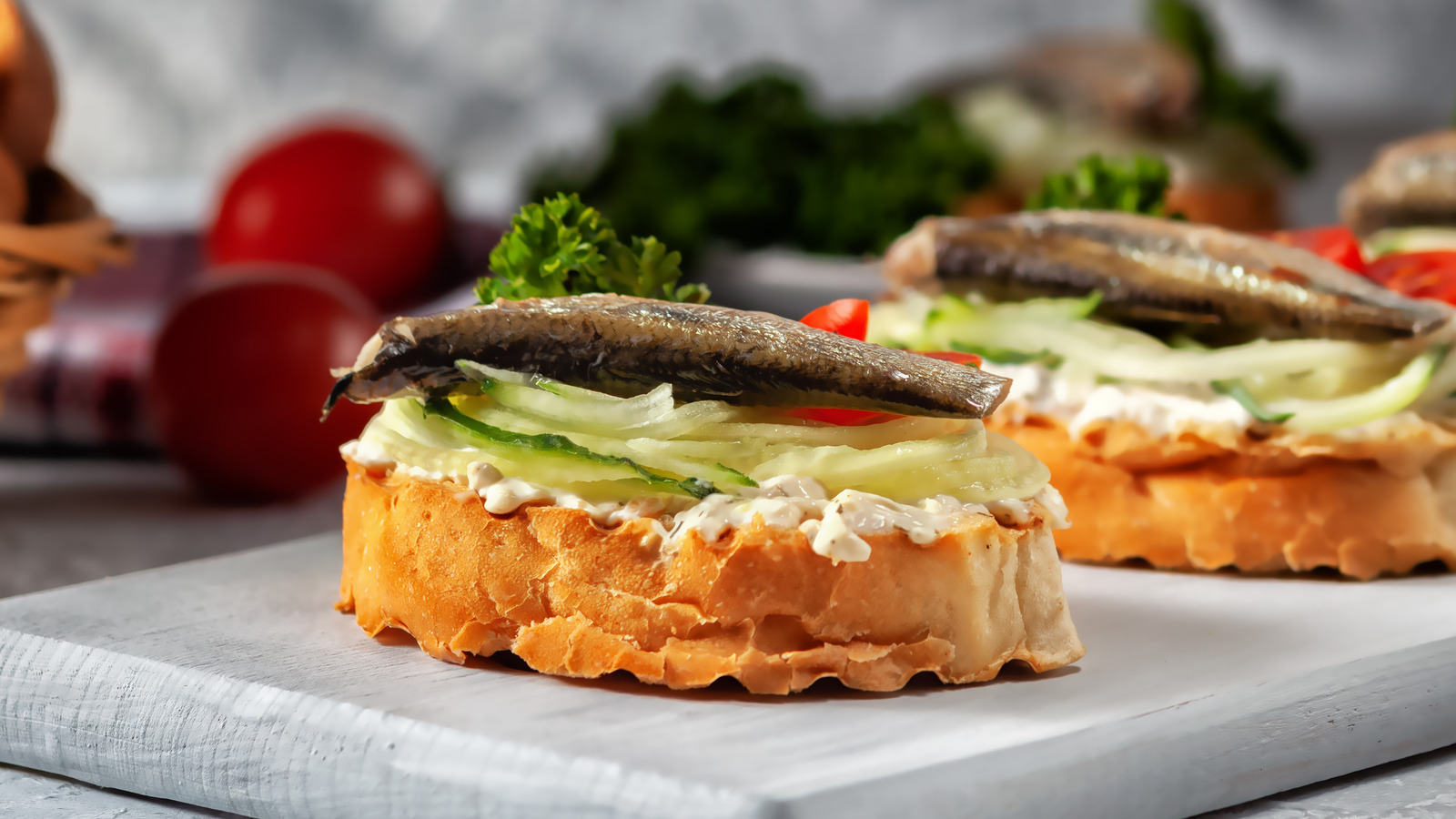 https://www.thedailymeal.com/img/gallery/the-absolute-best-bread-for-canned-fish-toast-according-to-chefs/l-intro-1678830448.jpg