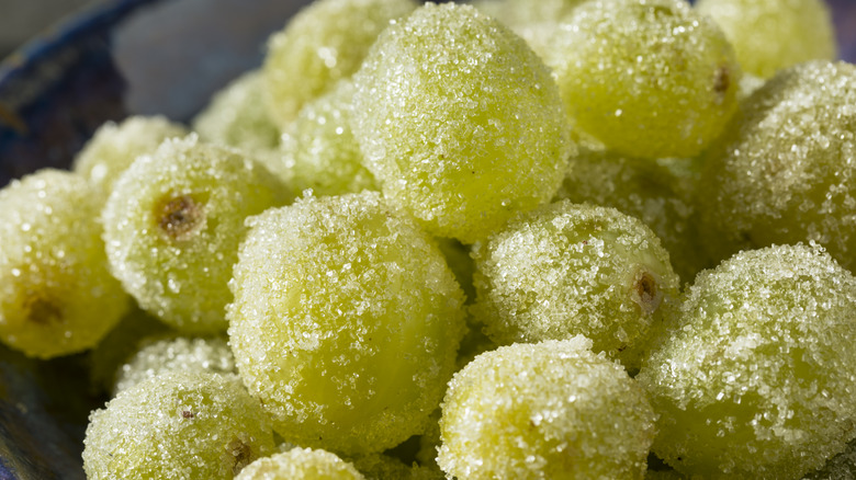 Grapes covered in sugar