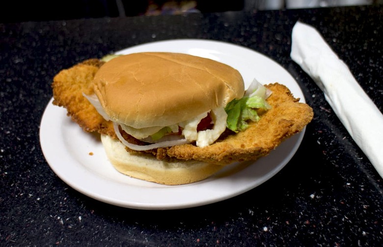 Indiana: Breaded Pork Tenderloin Sandwich, Nick's Kitchen (Huntington)