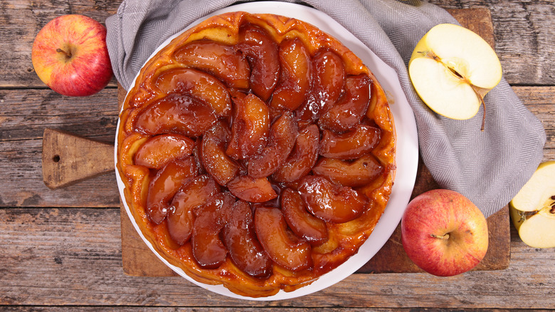 Tarte Tatin with apples