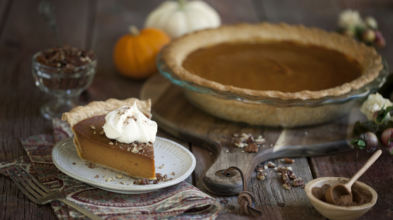 slice of pumpkin pie 