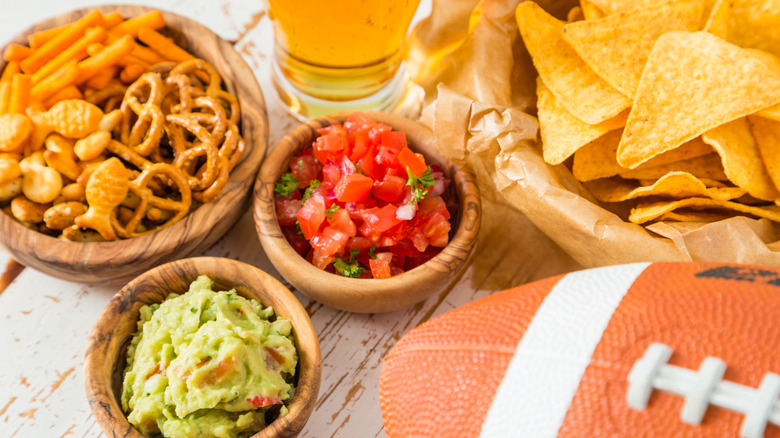 Guacamole and other football snacks