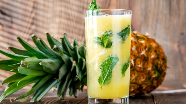 Pineapple mojito with pineapple