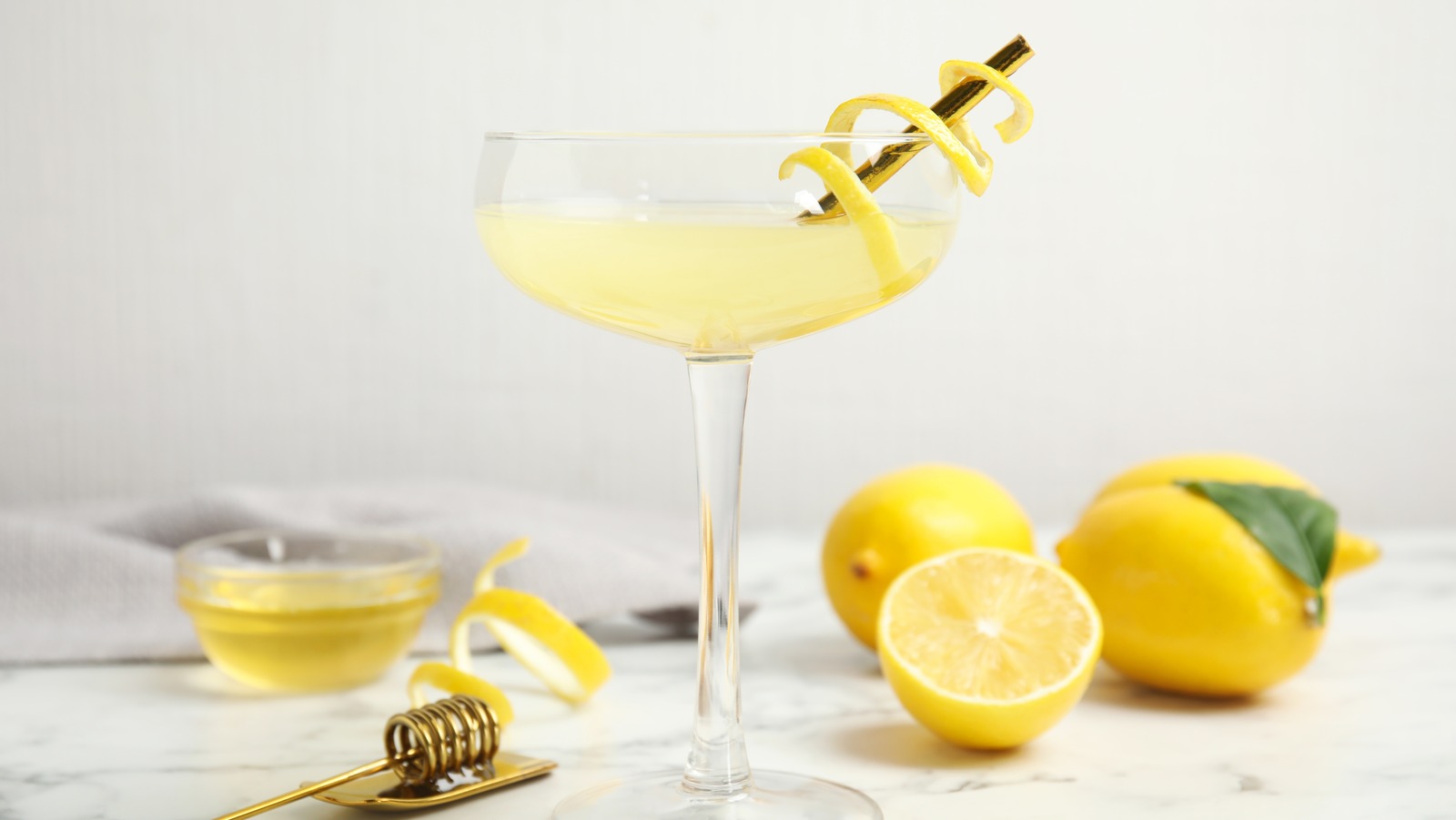 The Bee Sting Is The Spicy Cousin Of The Classic Bee's Knees Cocktail