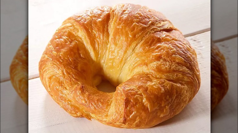 flaky croissant pastry