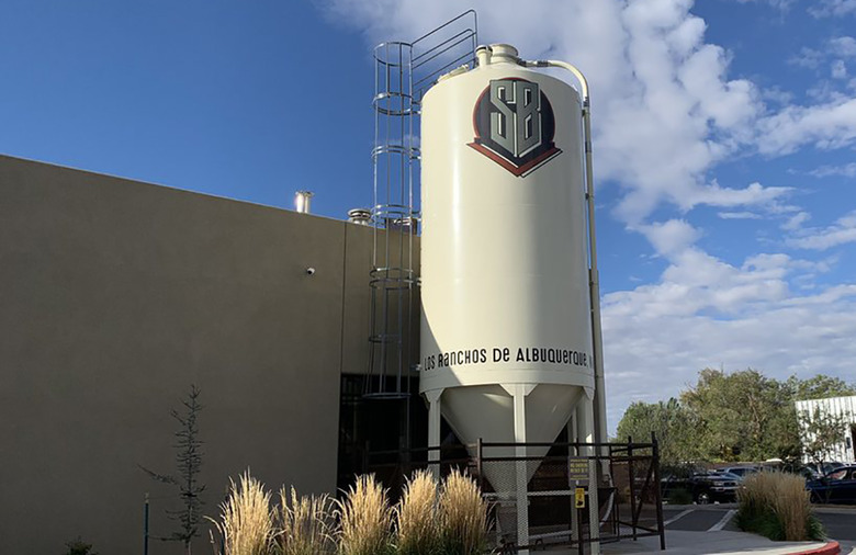 New Mexico: Steel Bender Brewyard (Albuquerque)