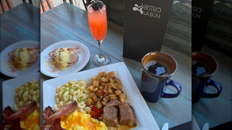 breakfast at Bistro La Bon