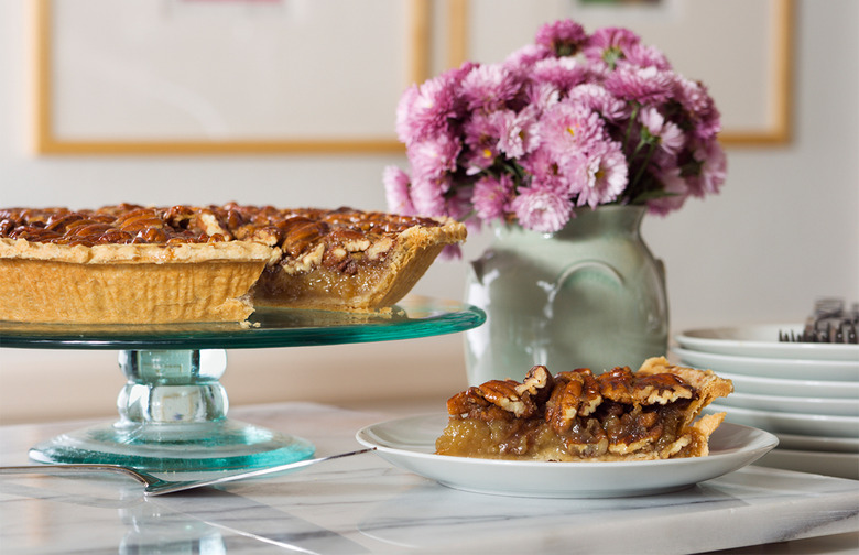 Vermont: Maple Pecan Pie