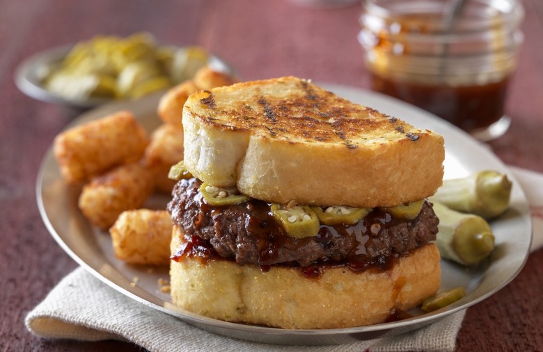 Barbecue Chipotle Burgers