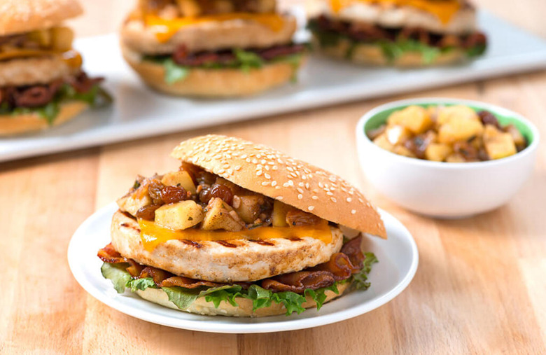 Sweet and Savory Apple Bacon Turkey Burgers