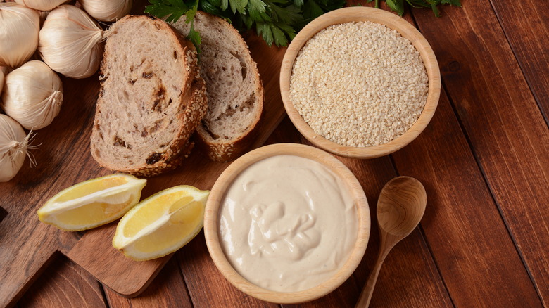 Tahini sauce with bread