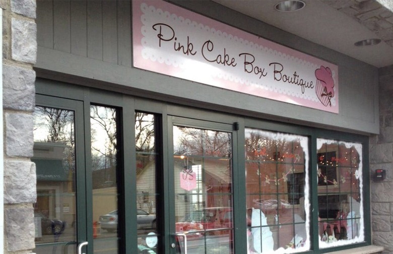 New Jersey: Pink Cake Box, Denville