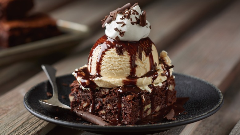 Outback Steakhouse' Chocolate Thunder from Down Under on plate with spoon