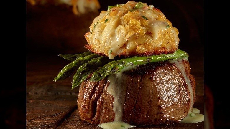 LongHorn Steakhouse Crab Cake Filet