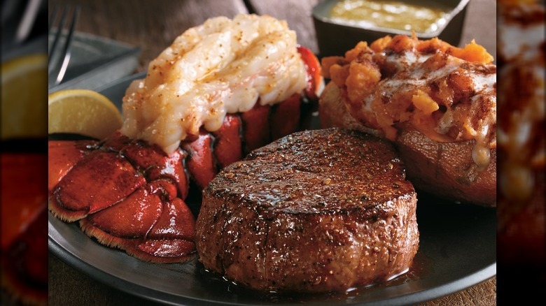 LongHorn Flo's Filet & Lobster Tail