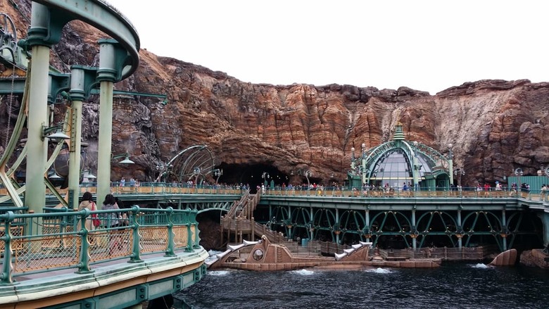 Journey to the Center of the Earth: Tokyo DisneySea