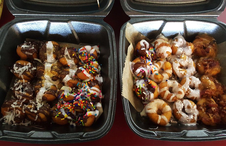 Iowa: Mahalo's Coffee & Mini Donuts (West Des Moines)