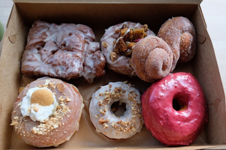 South Carolina: Glazed Gourmet Doughnuts (Charleston)