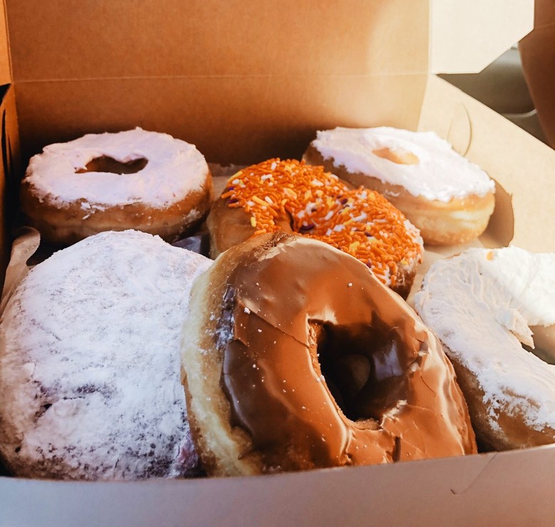 Rhode Island: Allie's Donuts (North Kingstown)