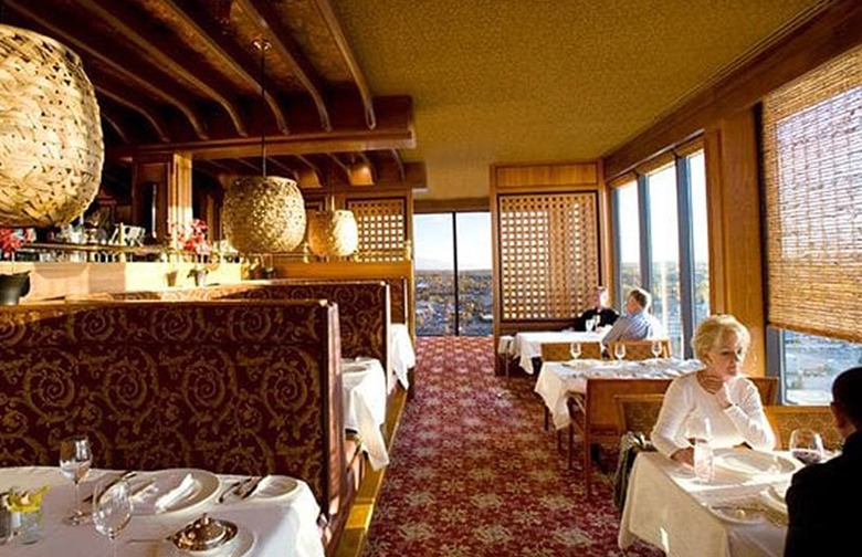 Most Romantic Restaurant: Crow's Nest (Anchorage)