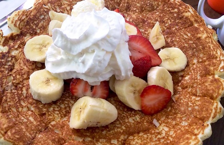 Best Pancakes: Mountain Shadows (Colorado Springs) 