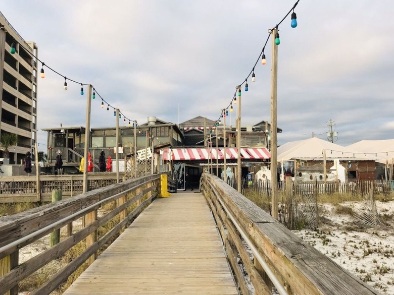 Best Beach Bar: Flora-Bama Lounge (Pensacola)