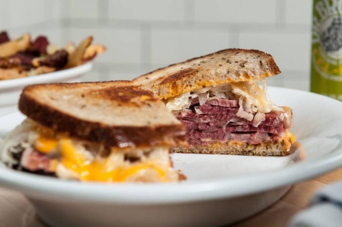 Best Jewish Deli: The General Muir (Atlanta)