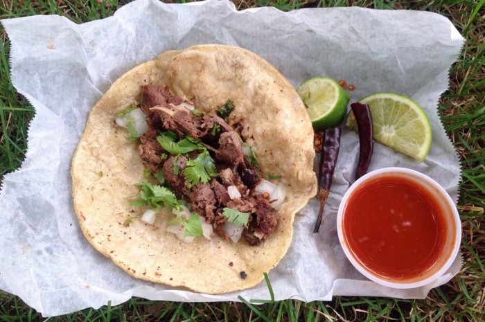 Best Taco: Birria Tatemada, Birrieria Zaragoza (Chicago)