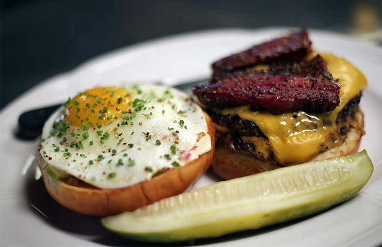 Best Burger: Au Cheval (Chicago)