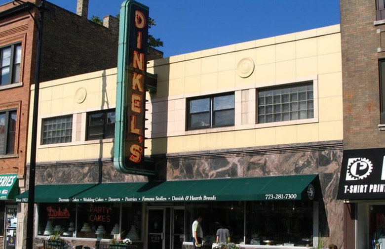 Best Soft Pretzel: Dinkel's Bakery (Chicago)