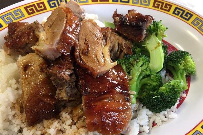 Best Chinese Restaurant: Le's Chinese Bar-B-Que (Des Moines)