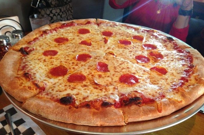 Best Pizza: AJ's NY Pizzeria (Topeka)